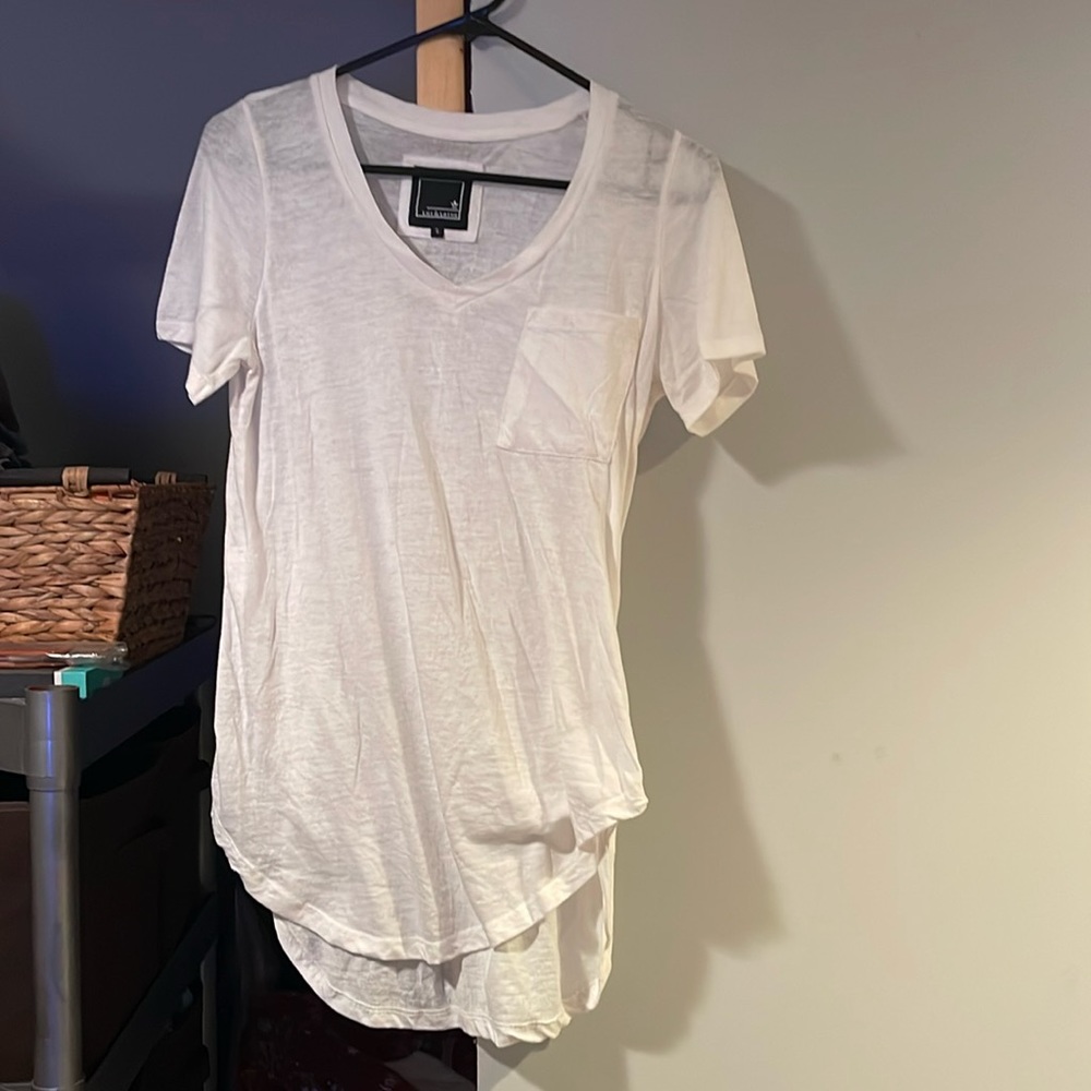 Lily & Lottie white tee small